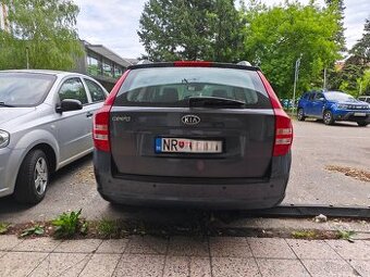 Kia Ceed Sw, 104tis Km, Servis len KIA, Zimné a Letné kolesá