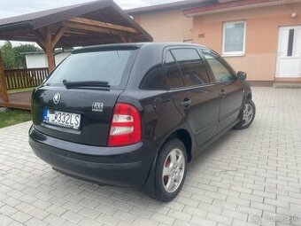 Škoda Fabiu 1.2 benzín 47Kw r.v2003