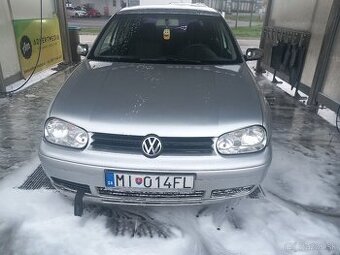 Golf 4