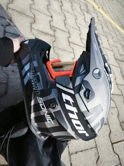 Motocross prilba Cassida