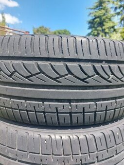 195/50 r15