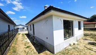 Predaj 4i bungalov - holodom, pozemok 750 m2,  Čaňa, Košice 