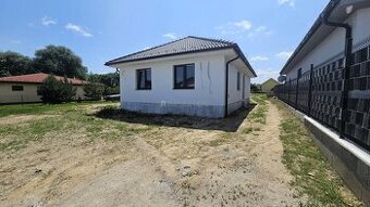 Predaj 4i bungalov - holodom, pozemok 750 m2,  Čaňa, Košice 
