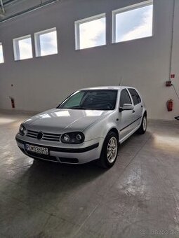 Volkswagen Golf 4 1.6 benzín 74kw