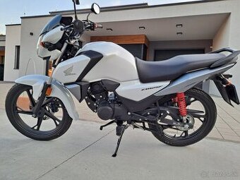 Honda cb125f