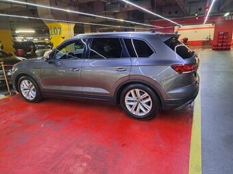 Volkswagen Touareg 3.0 V6 TDI Elegance 4Motion Tiptronic