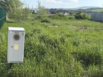 ATRAKTÍVNY stavebný pozemok pri kúpeľoch Piešťany