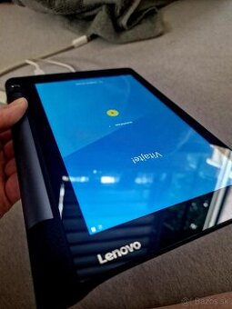 Tablet Lenovo YOGA + kabel