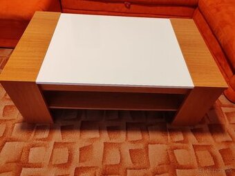 Konferenčný stolík + skrinka pod TV