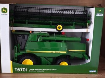 John Deere T670i 1:16 - Čisto nové zabalené Vhodné ako dar