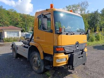 MERCEDES BENZ ATEGO 1318 Nosič kontejnerů