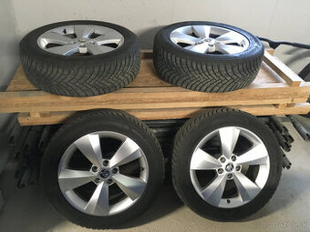 Zimné pneu s diskami Škoda R17