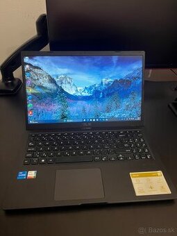 ASUS Vivobook 15.6”, intel i5, 512gb SSD, 8gb RAM