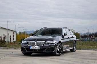 BMW Rad 5 Touring 540i MHEV xDrive M Sport
