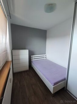 Trojizbovy byt Senica