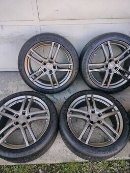 4ks alu disky 5x112 R19 + pneu