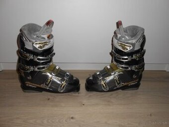 Predam vo velmi peknom stave damske lyziarky NORDICA za supe