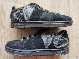 Predám kvalitné detské topánky Quiksilver