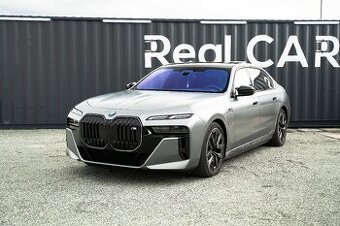 BMW M760e xDrive A/T Na prenájom