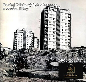 Na predaj 2-i byt s terasou okolo bytu priamo v centre Nitry