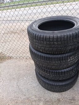 Zimné pneumatiky 215/60 R17