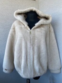 Luxusný dámsky kozuch