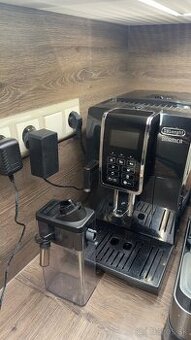 Kávovar Delonghi Dinamica
