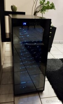 Predám vinotéku Hyuandai