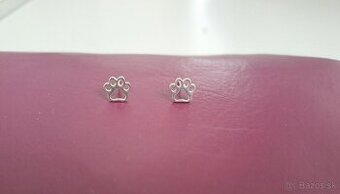 zánovné dámske,dievčenské náušnice, striebro, 0,5cm