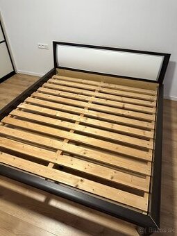 Predám manželskú posteľ