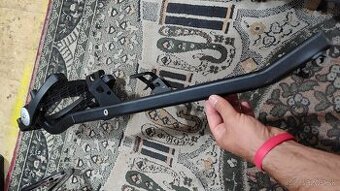 Nosič spolu s kufrom Givi na Suzuki SV