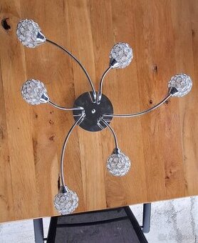 Stropove svetlo -luster