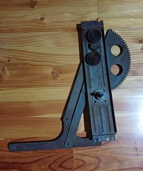 Mechanizmus na spúšťanie okná Škoda Octavia, Felícia, Sparta