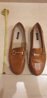 dámske mokasíny