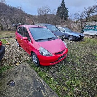 Predám Honda Jazz 1.4b, r.v.2004