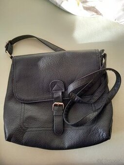 Kabelka a peňaženka