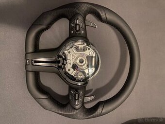 Predám športový volant BMW s pádlami – NOVÝ