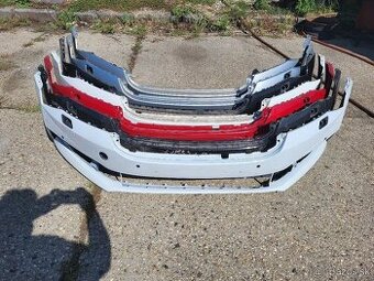 Skoda superb 3 III predny naraznik face lift..