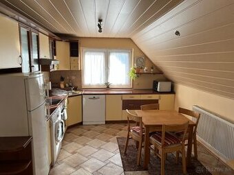 Slnečné Jazerá Prenájom zariadený 2izb byt s parkovaním