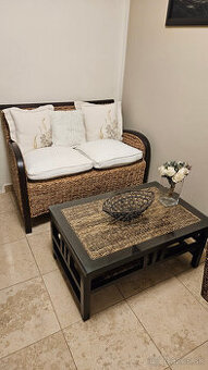 Dvojsedacka + stolik