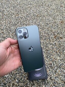 IPhone 12 Pro Max - baterie 100%