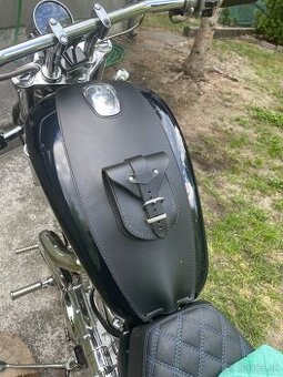 Kožený kryt nádrže Suzuki Intruder VS