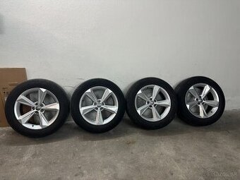 Audi R19 + pneu 255/55 R19