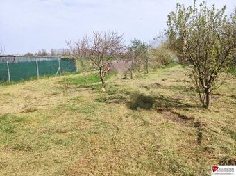 REB.SK Predaj pozemku s veľkou rozlohou Moravské Kračany (ok