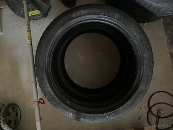 215/45zr18
