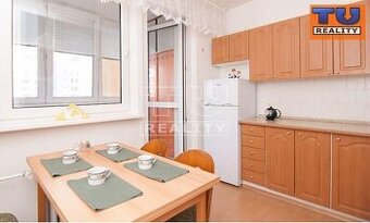REZERVOVANÝ- 3 IZBOVÝ BYT SÍDLISKO- HÁJIK , 70m2