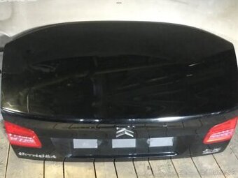 Citroen C5 sedan - kufrove Dvere. Model 2010