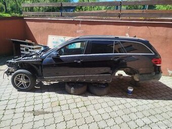 Mercedes w212 250 cdi 150kw Rozpredám