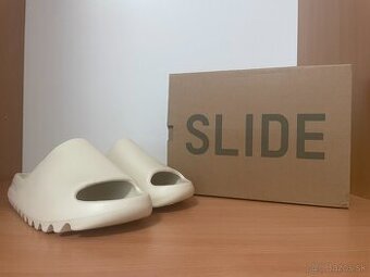 Yeezy slide BONE