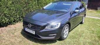 Volvo V60, 2018, 2,0 l  diesel D2, 88 kW, 213000km, navi